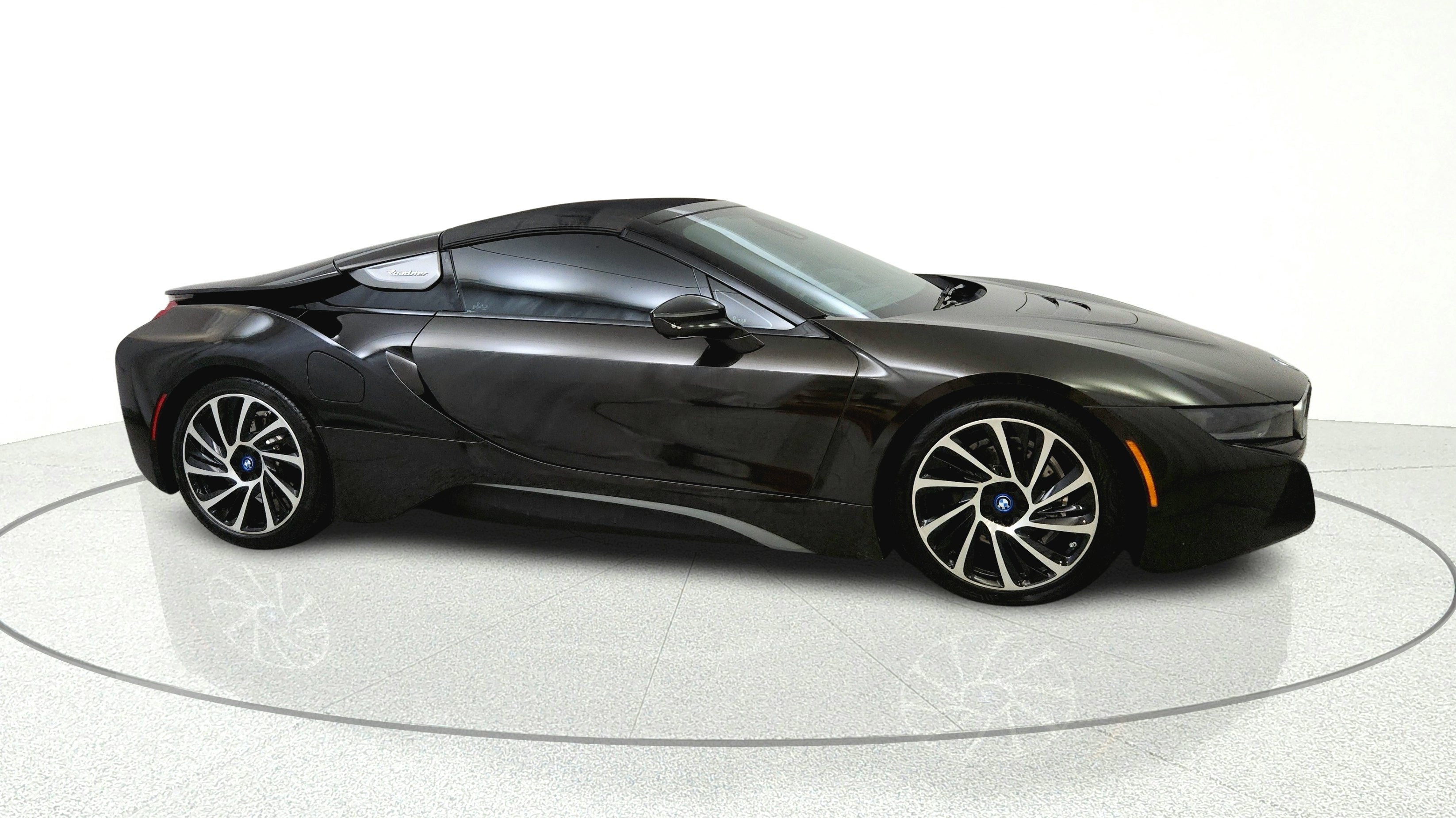 Used 2019 BMW i8 Roadster AWD/4WD image 8