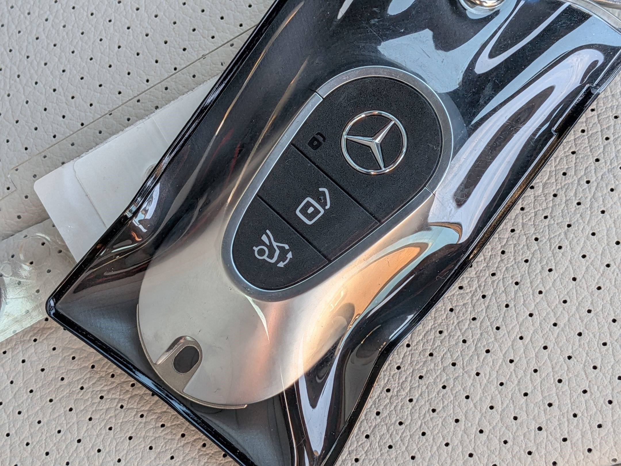 New 2026 Mercedes-Benz E 350 4MATIC Sedan image 36