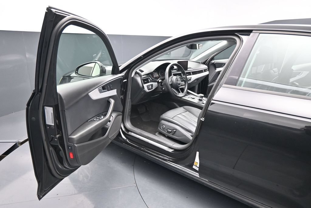 Used 2017 Audi A4 2.0T Premium w/ Convenience Package AWD/4WD image 9