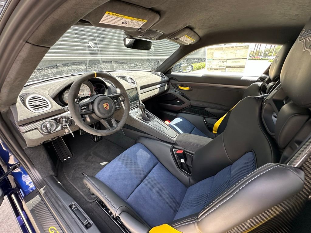 Used 2025 Porsche 718 Cayman GT4 RS image 4