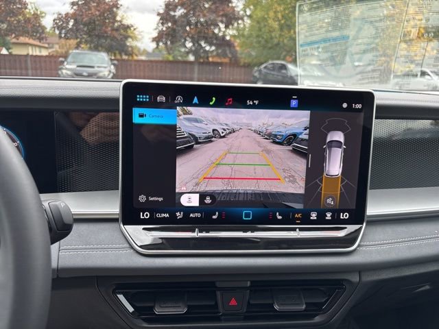 New 2025 Volkswagen Tiguan SE AWD/4WD image 14