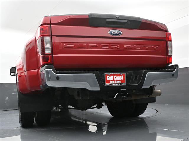 Used 2020 Ford F350 Lariat w/ Lariat Ultimate Package AWD/4WD image 32