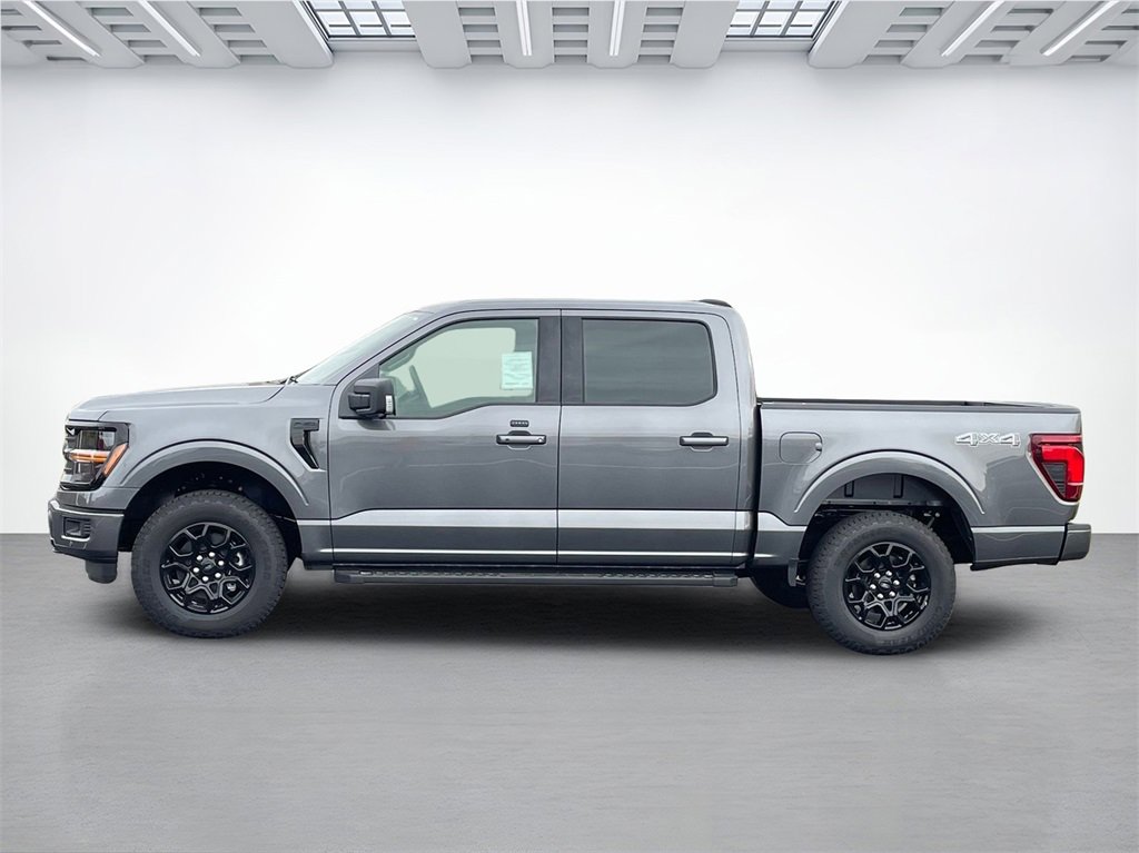 New 2025 Ford F150 XLT w/ Equipment Group 302A MID image 6