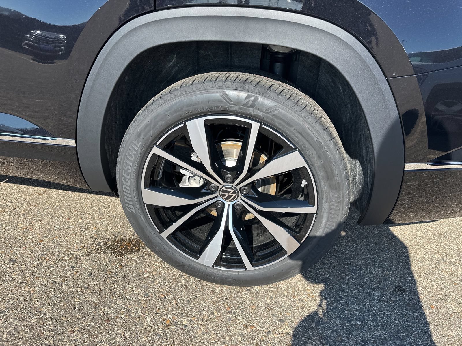 New 2026 Volkswagen Atlas SEL Premium R-Line AWD/4WD image 9