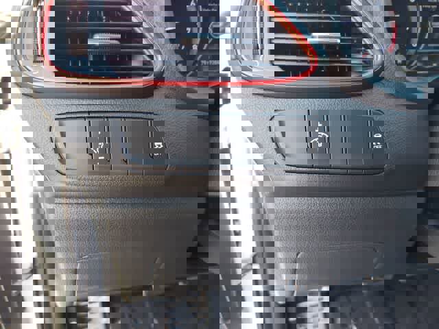 Used 2020 Hyundai Elantra GT N Line image 15