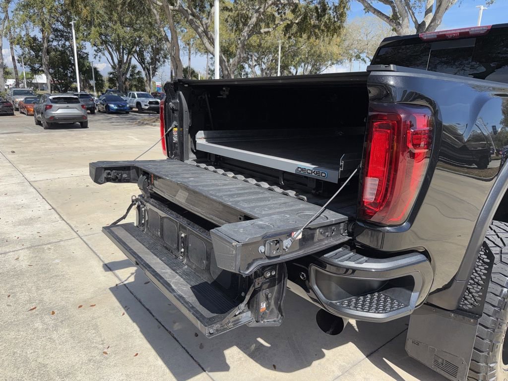Used 2023 GMC Sierra 3500 Denali w/ Denali Black Diamond Edition image 34