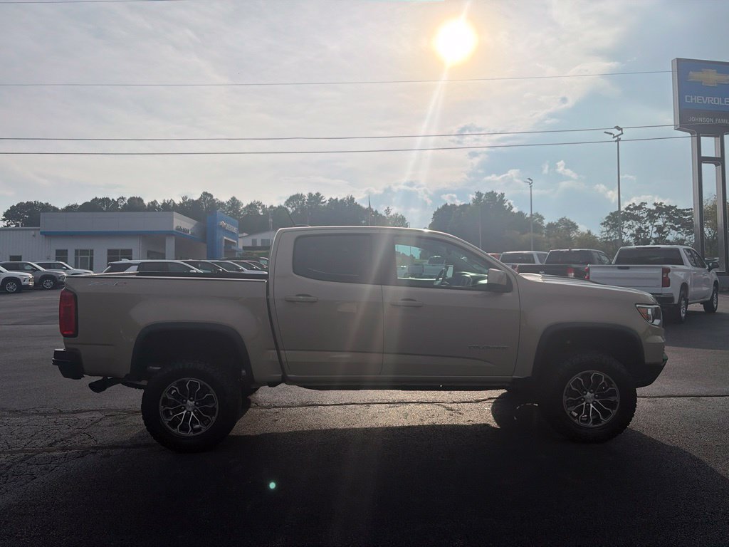 Used 2022 Chevrolet Colorado ZR2 AWD/4WD image 11