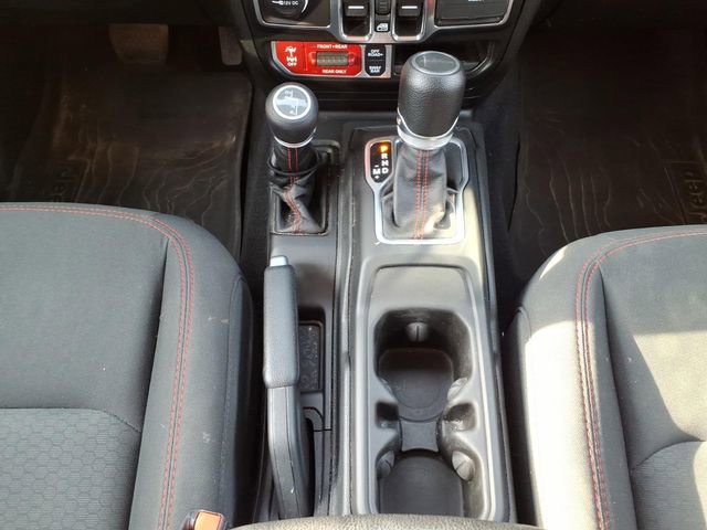 Certified 2023 Jeep Gladiator Rubicon w/ Cold Weather Group image 26