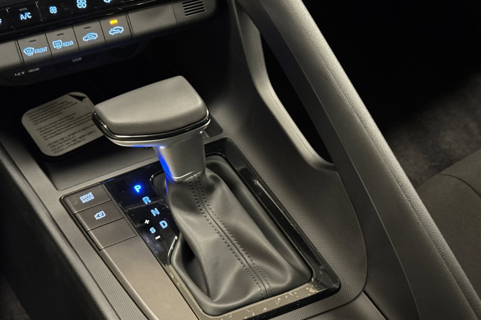 New 2026 Hyundai Elantra Sport FWD image 20