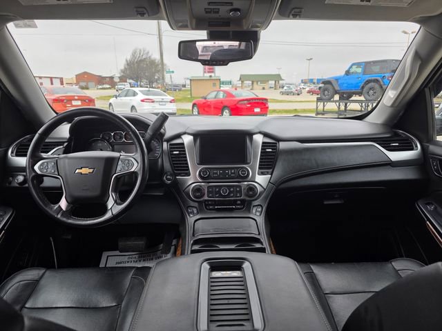Used 2017 Chevrolet Suburban Premier image 14