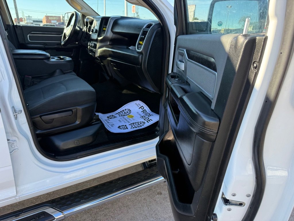 Used 2019 RAM 2500 Big Horn image 10