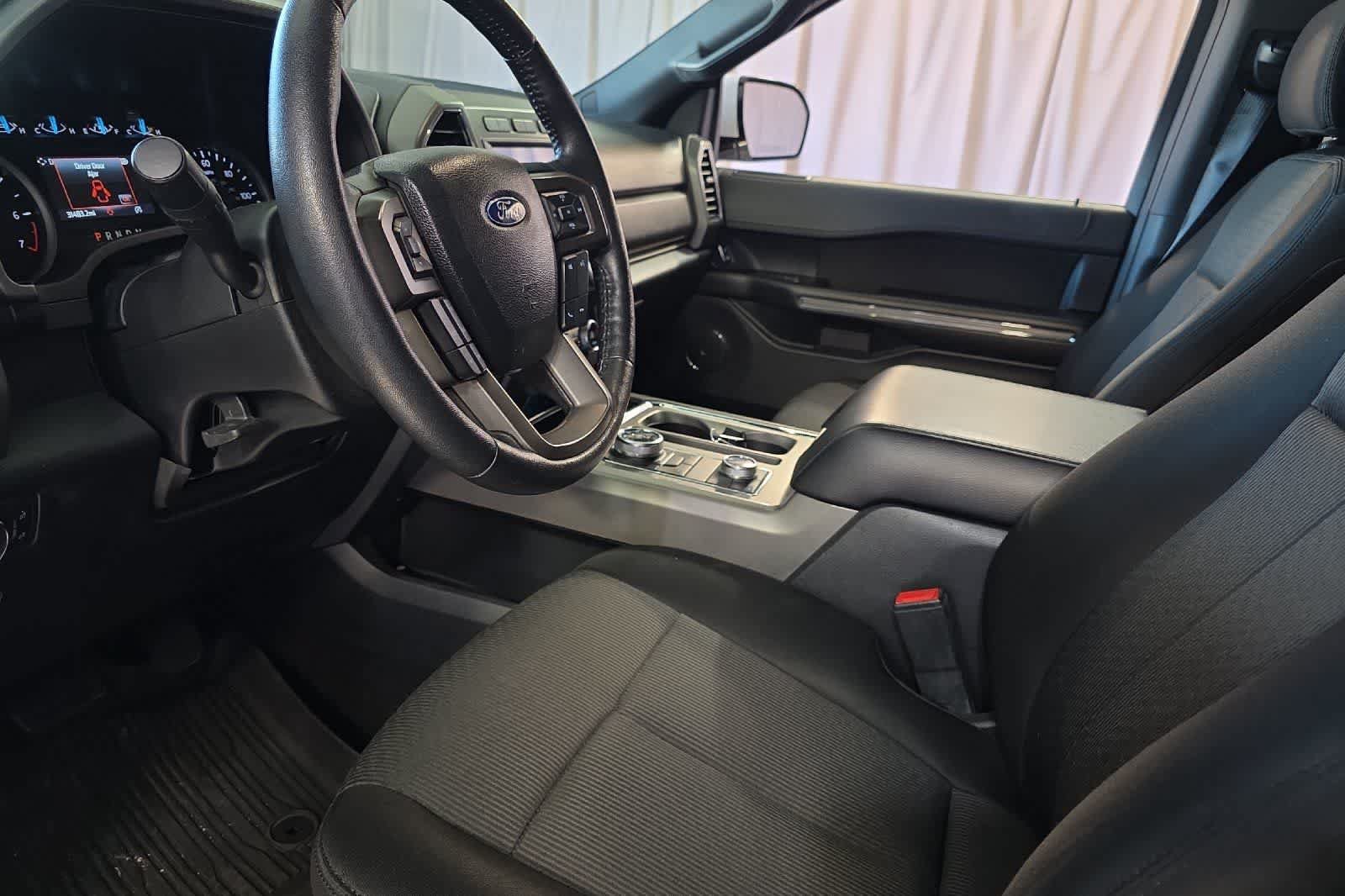 Used 2020 Ford Expedition XLT AWD/4WD image 14