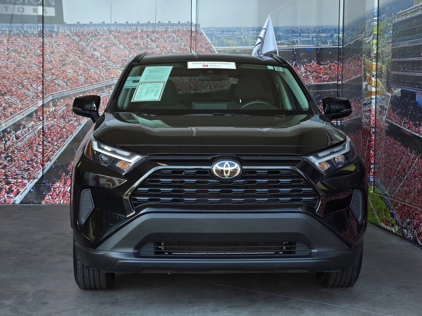 Certified 2025 Toyota RAV4 XLE FWD image 3