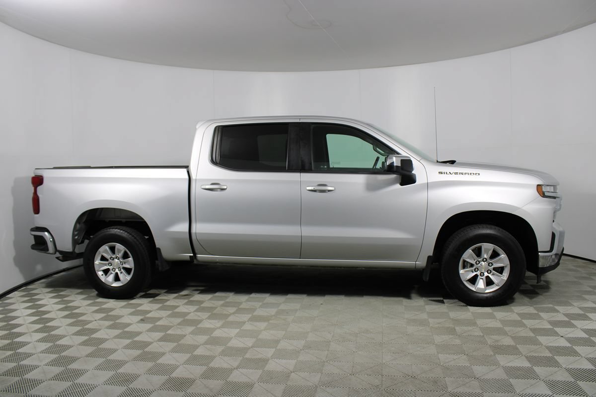 Used 2022 Chevrolet Silverado 1500 LT w/ LPO, Dark Essentials Package RWD image 14