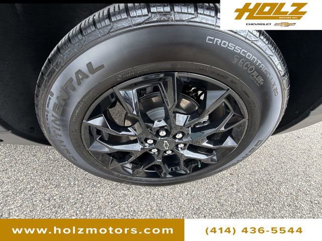 Certified 2025 Chevrolet Traverse LT w/ Midnight/Sport Edition AWD/4WD image 31