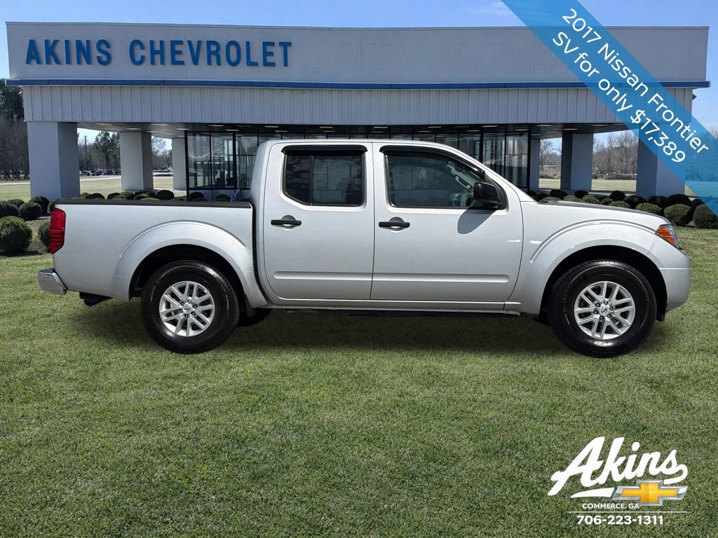 Used 2017 Nissan Frontier SV w/ SV Value Truck Package RWD image 5