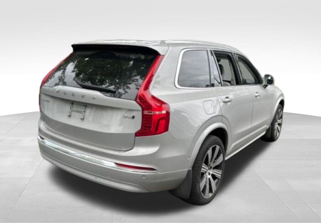 Used 2023 Volvo XC90 B6 Ultimate w/ Lounge Package AWD/4WD image 16