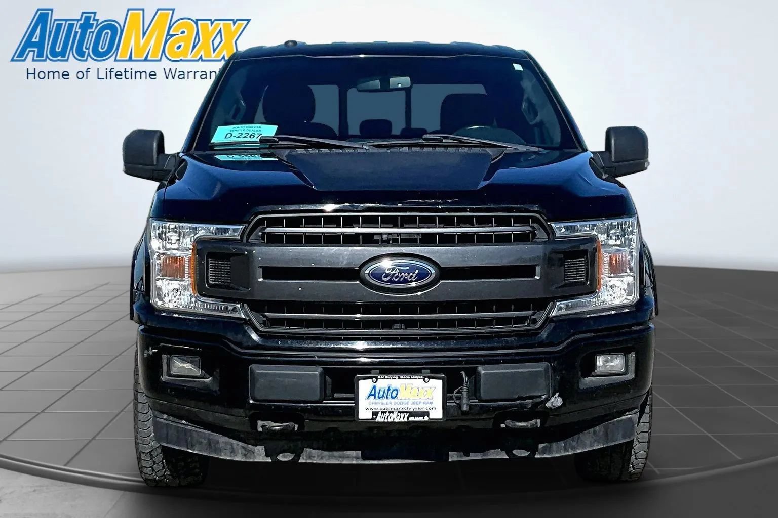 Used 2018 Ford F150 XLT w/ Equipment Group 302A Luxury AWD/4WD image 2