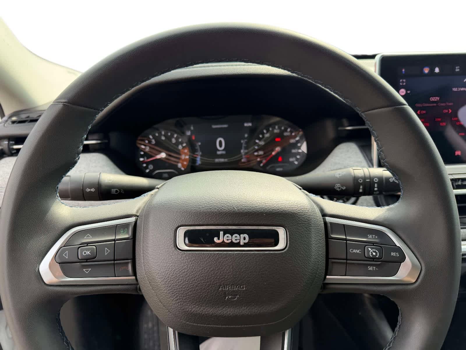 Used 2022 Jeep Compass Latitude image 25