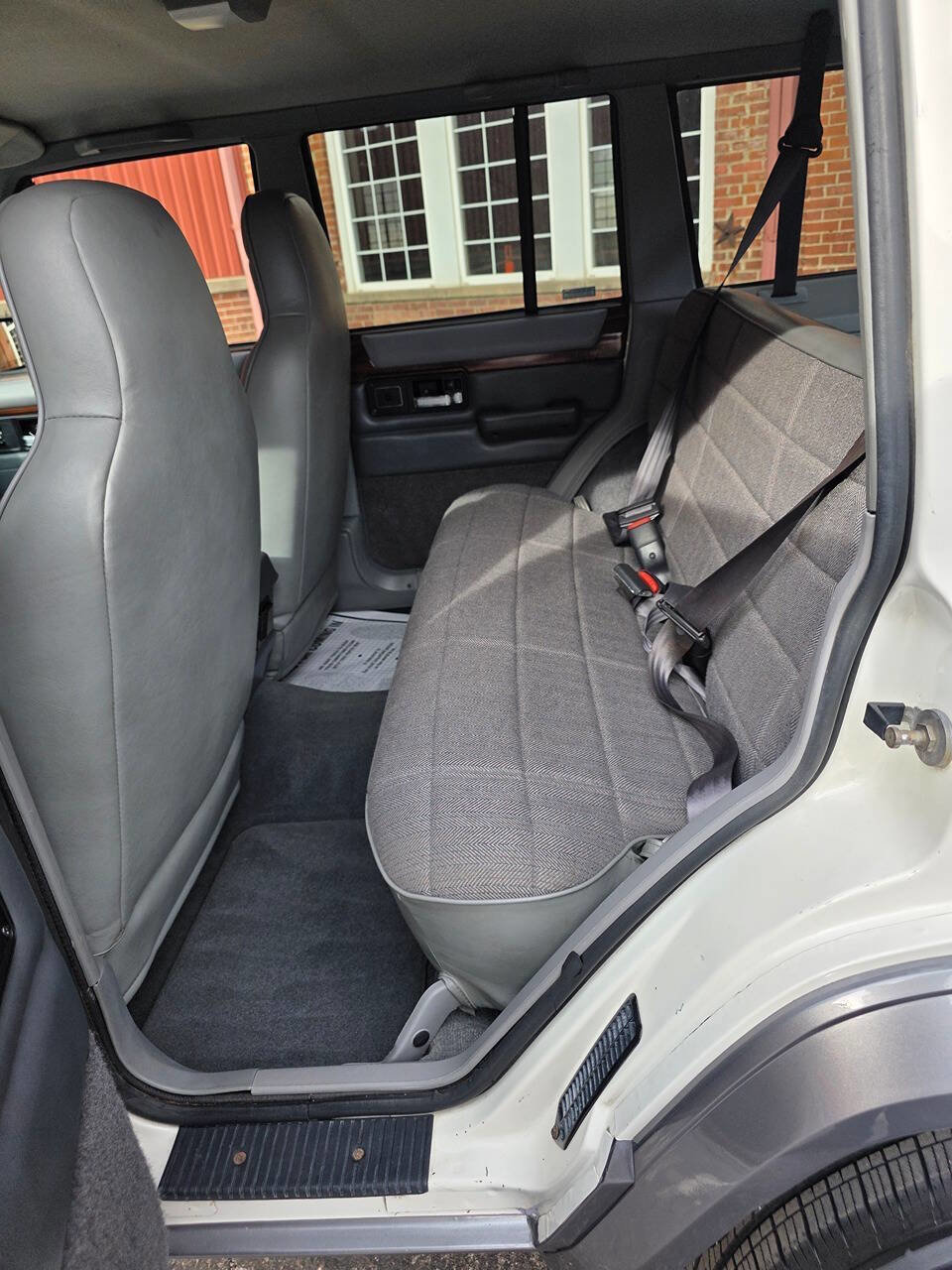 Used 1996 Jeep Cherokee 4WD 4-Door image 29