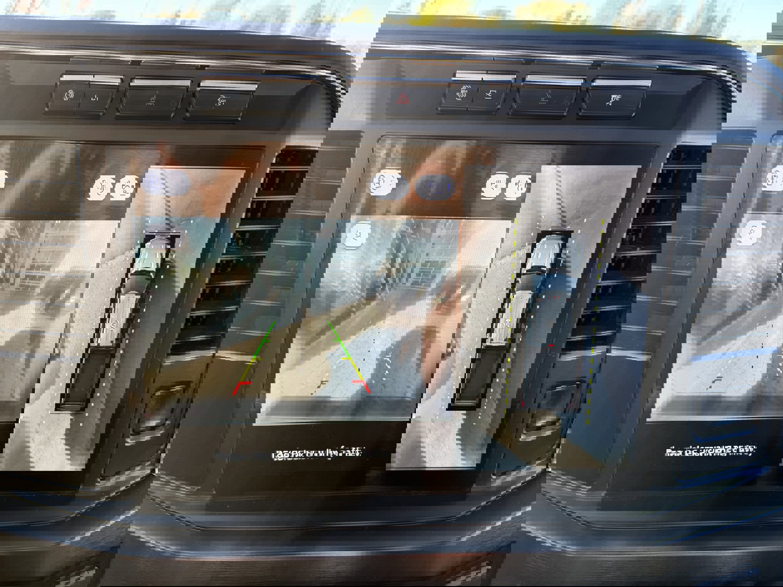 Used 2023 Ford F250 Lariat w/ Lariat Ultimate Package image 25