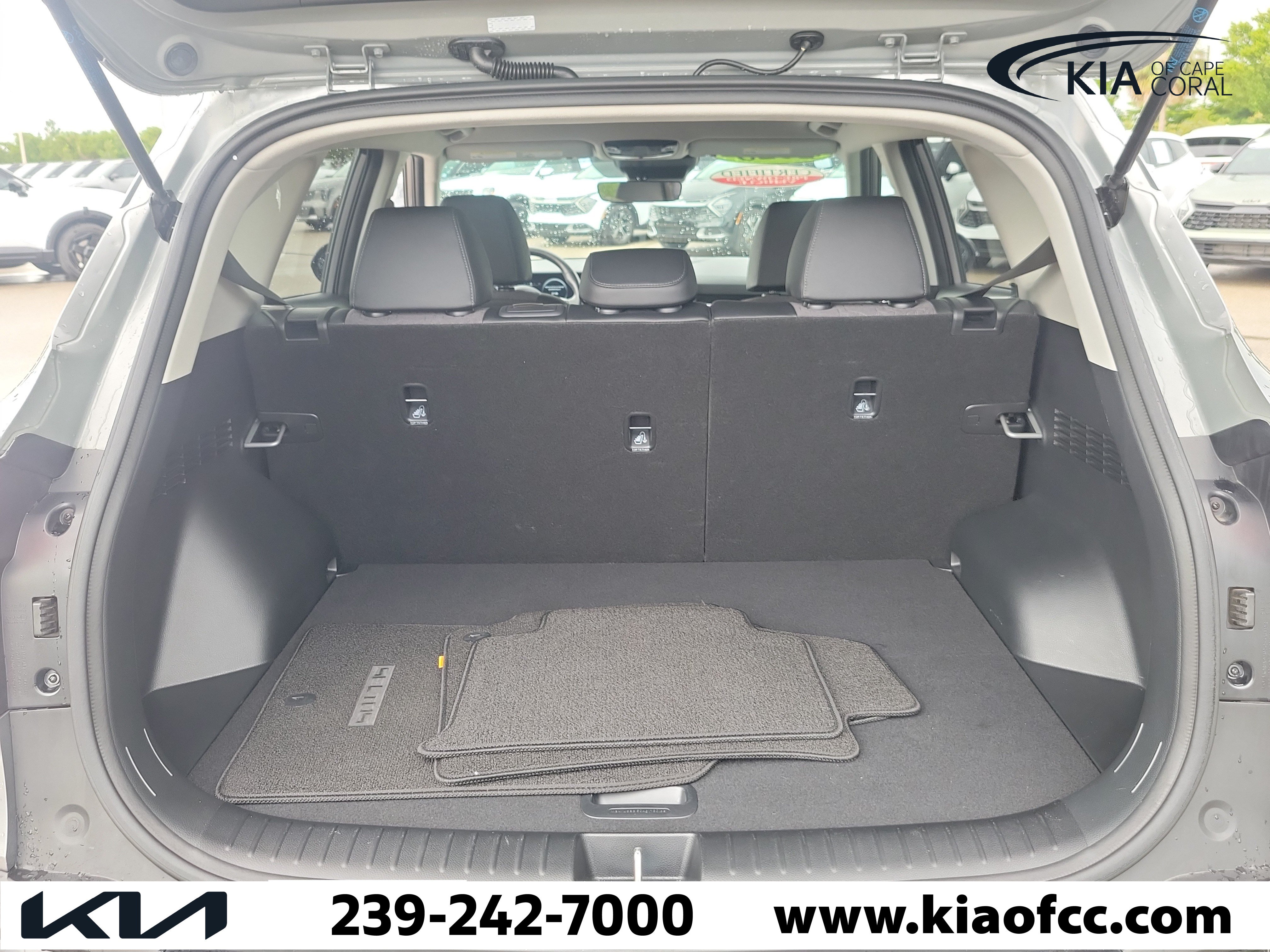Certified 2025 Kia Seltos X-Line AWD/4WD image 11