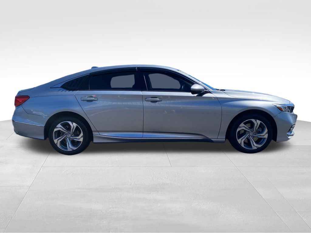 Used 2018 Honda Accord EX-L image 6