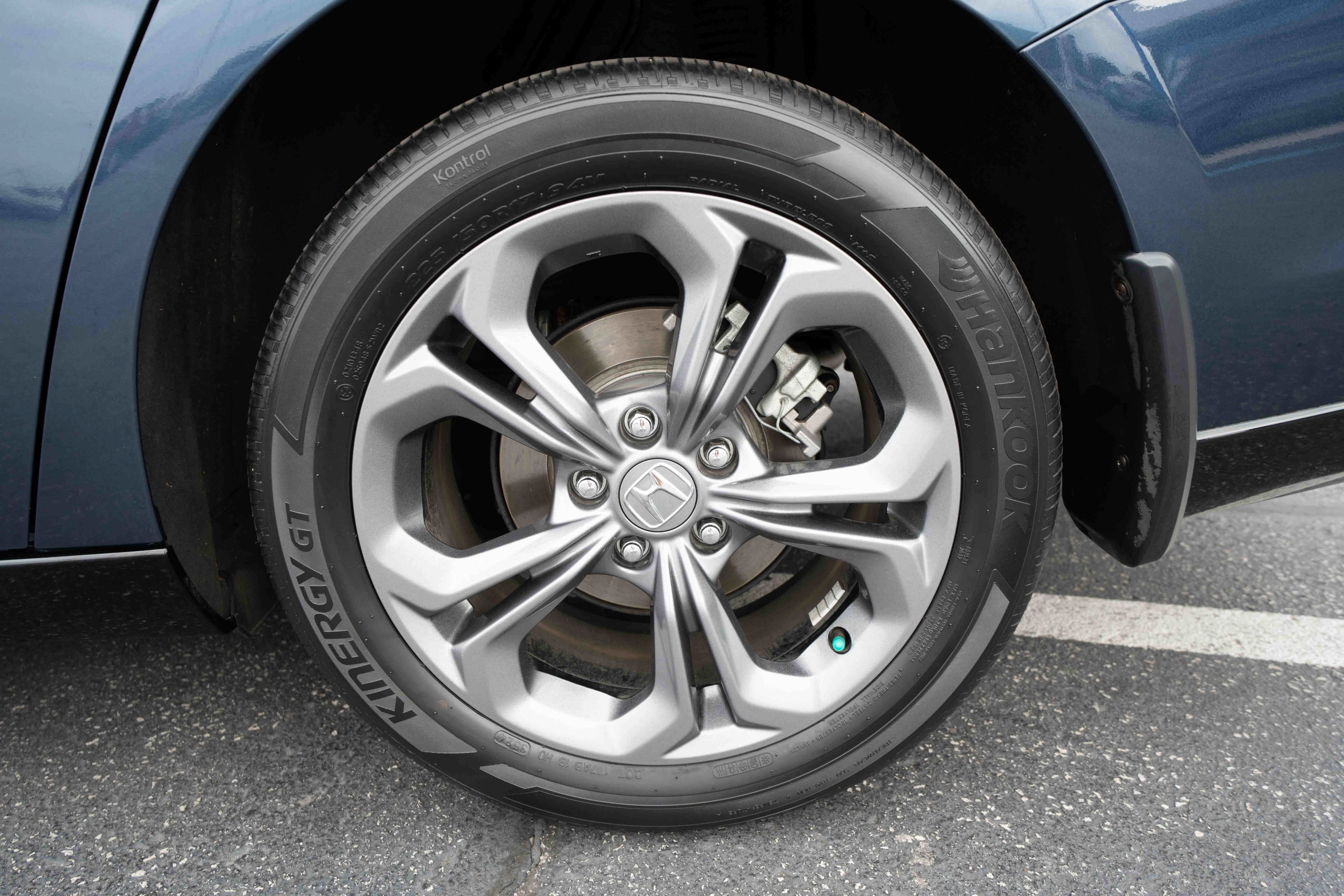 Used 2025 Honda Accord EX-L image 28