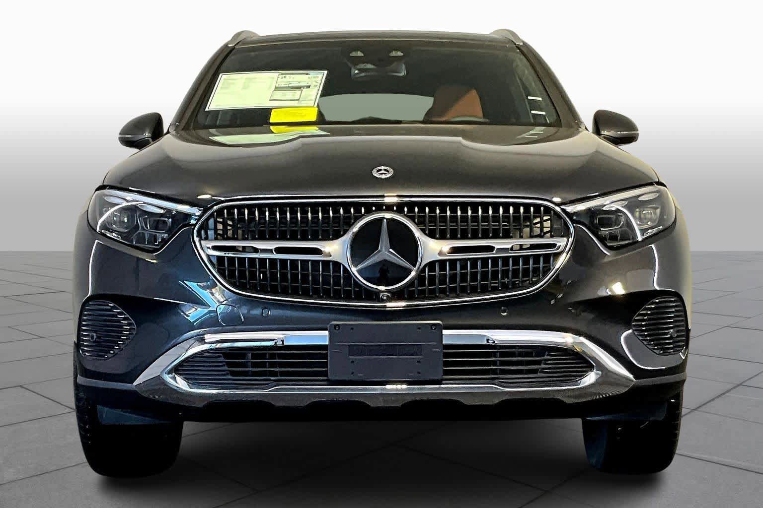New 2026 Mercedes-Benz GLC 300 4MATIC image 2