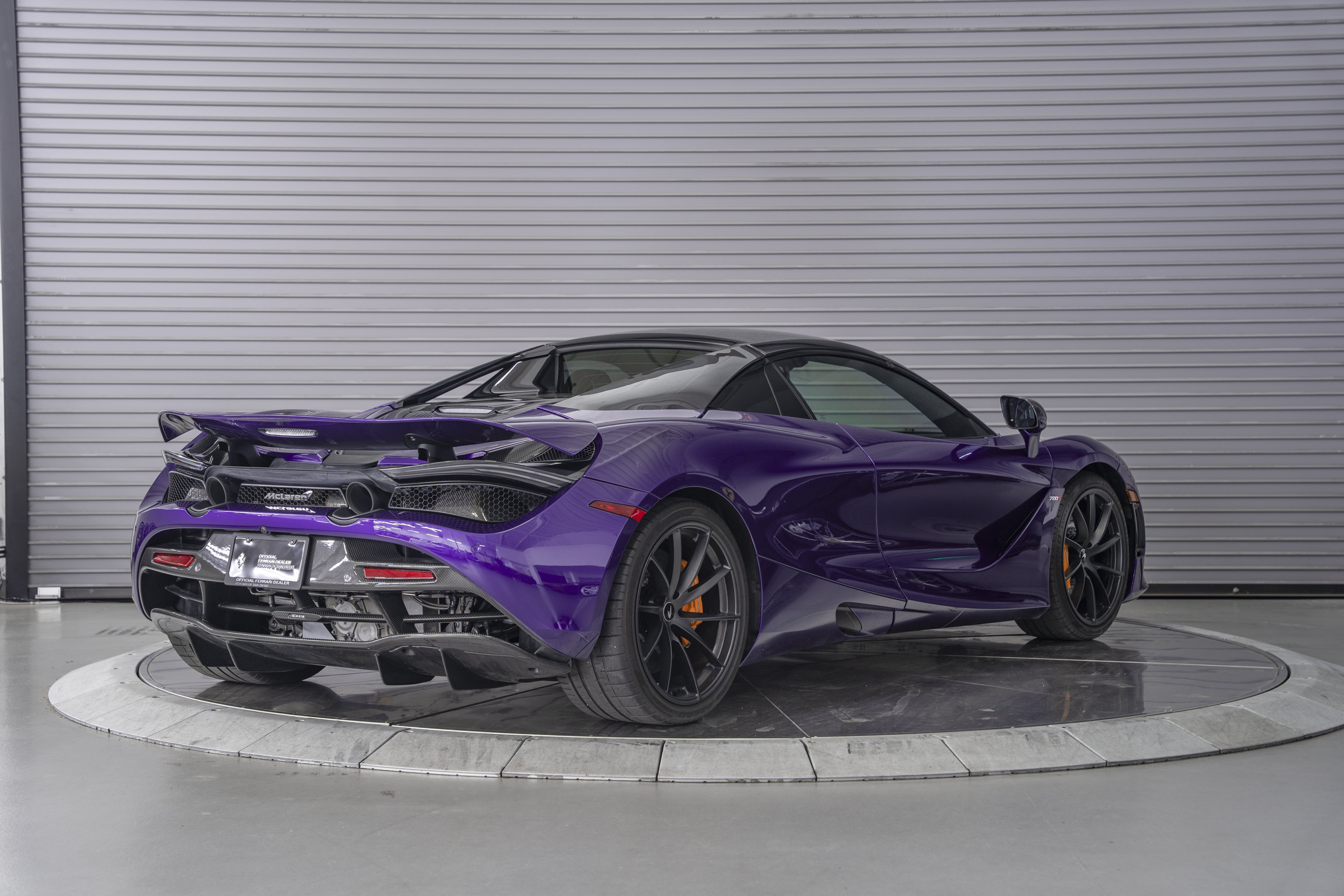 Used 2022 McLaren 720S Spider RWD image 12