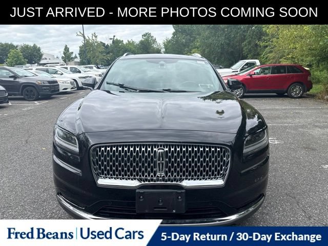 Used 2023 Lincoln Nautilus Reserve w/ Equipment Group 201A AWD/4WD image 2