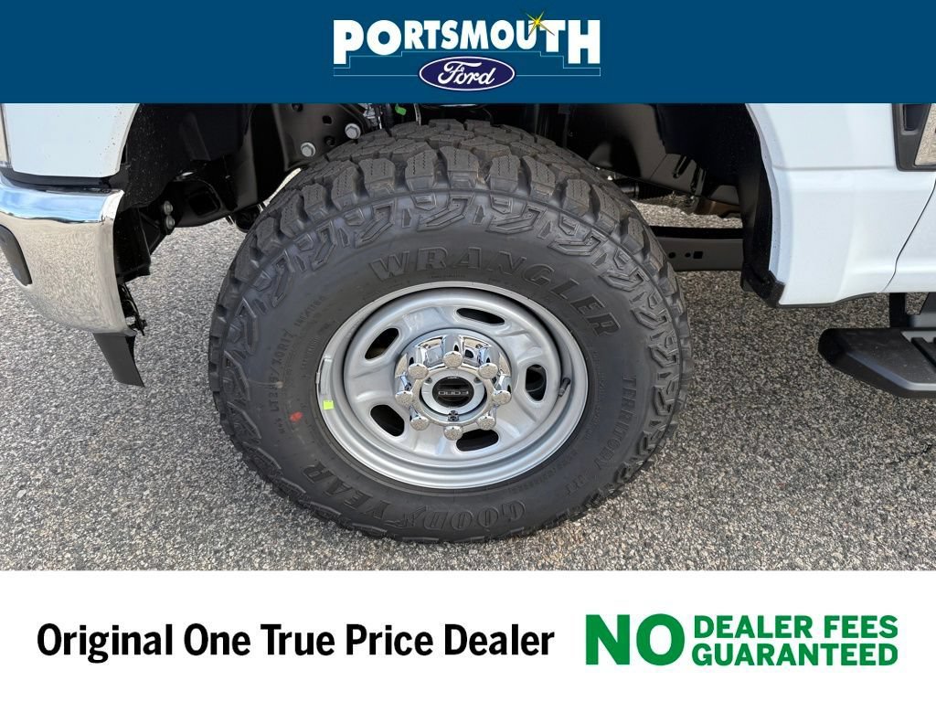 New 2026 Ford F250 XL w/ XL Off-Road Package AWD/4WD image 24