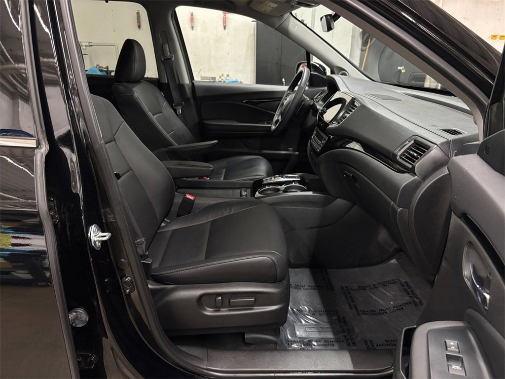 Used 2022 Honda Pilot Touring image 21