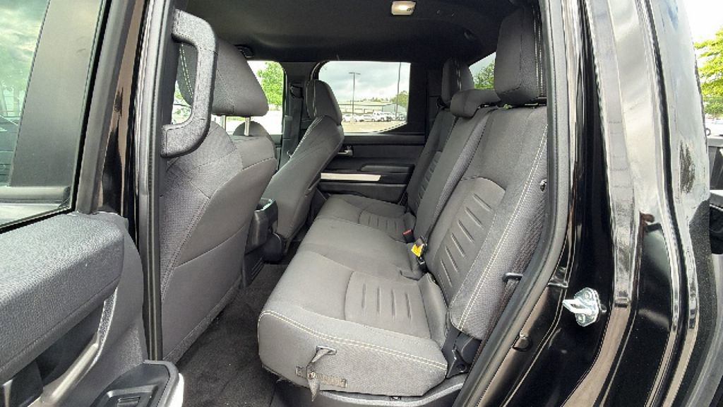 Certified 2024 Toyota Tacoma TRD Off-Road image 34
