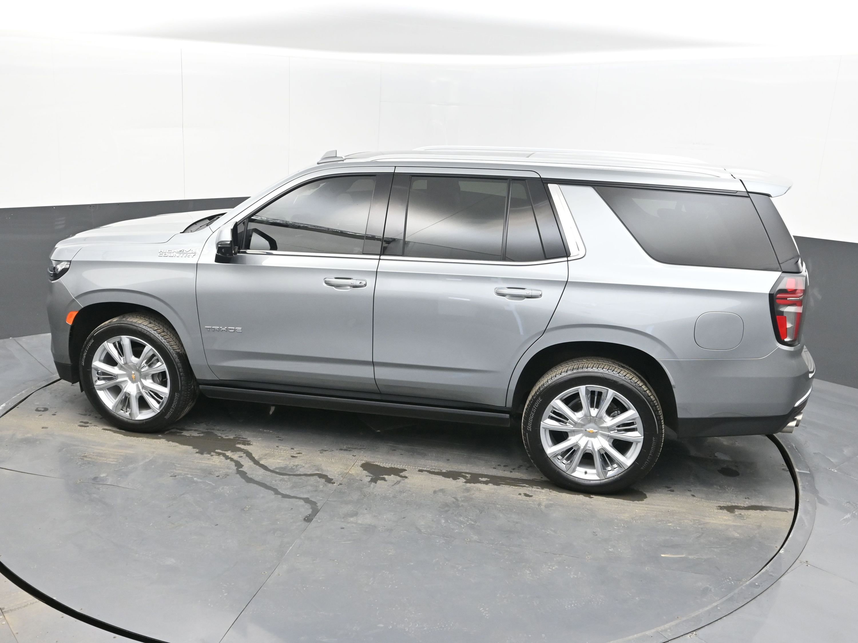 Certified 2024 Chevrolet Tahoe High Country w/ Premium Package image 50