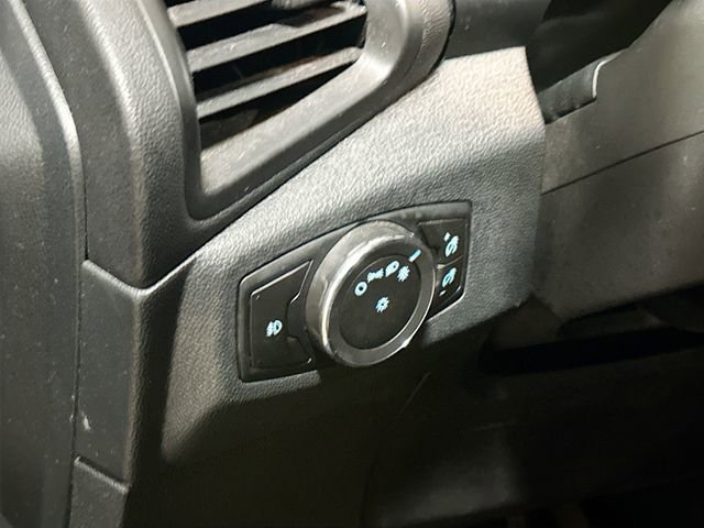 Used 2020 Ford EcoSport SES w/ SES Black Appearance Package image 11