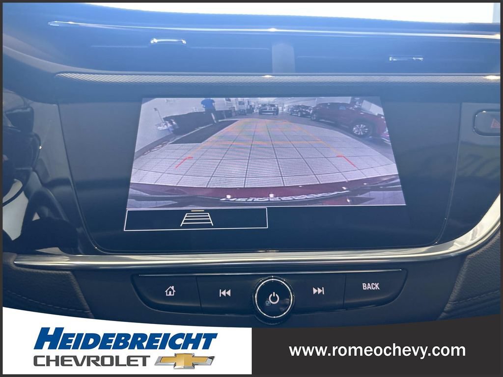 Used 2023 Buick Encore GX Select w/ Sport Touring Package FWD image 21
