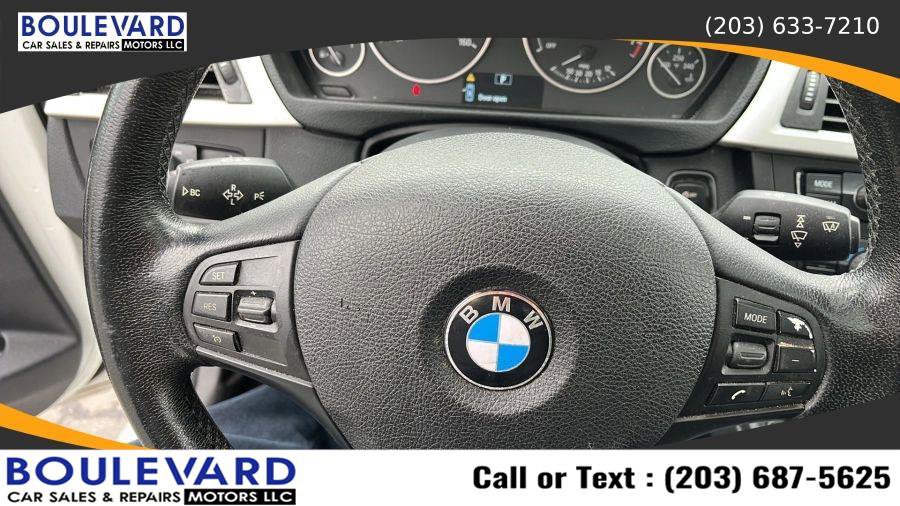 Used 2014 BMW 320i Sedan RWD image 24