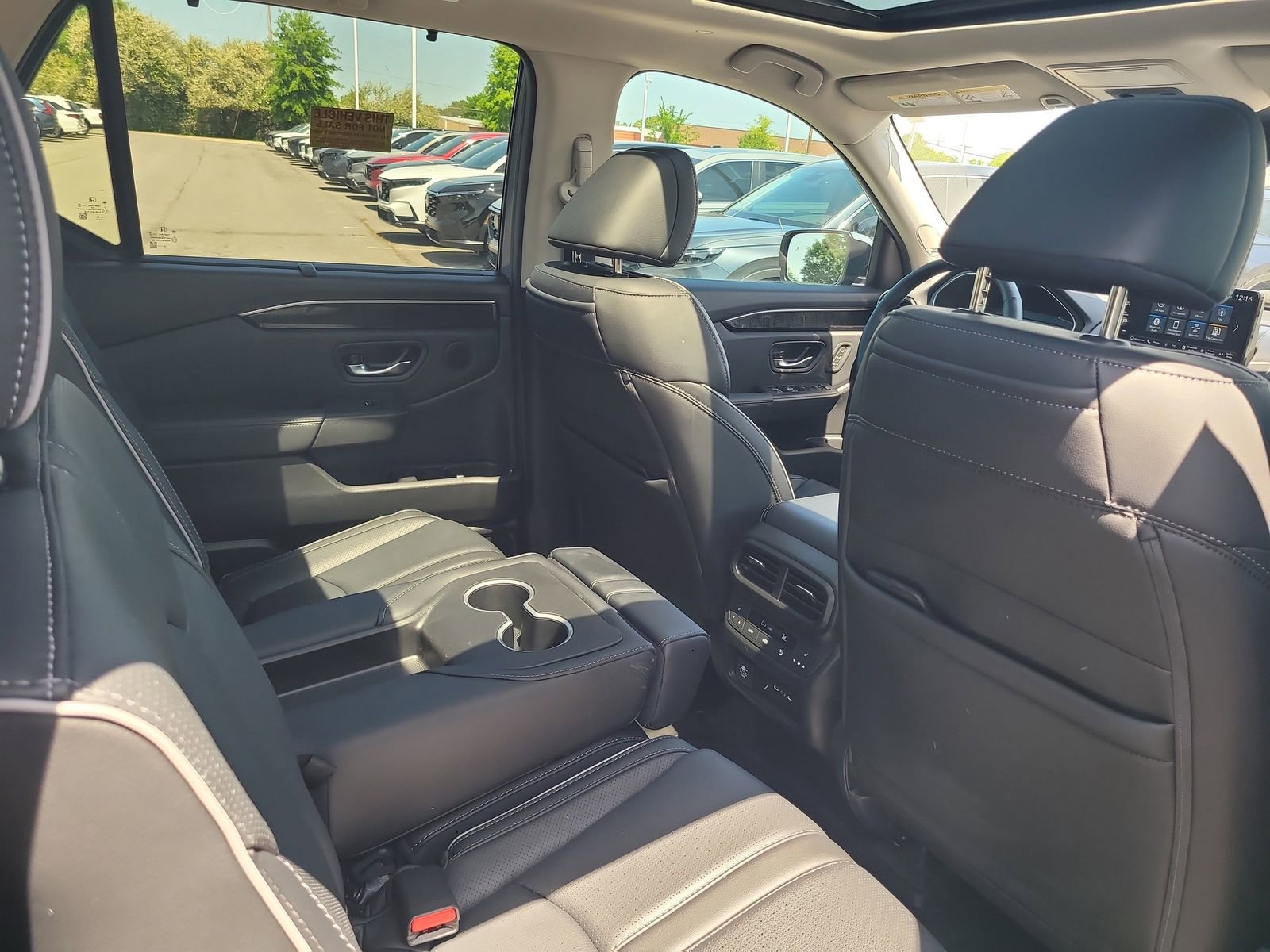 Certified 2025 Honda Pilot Elite image 30