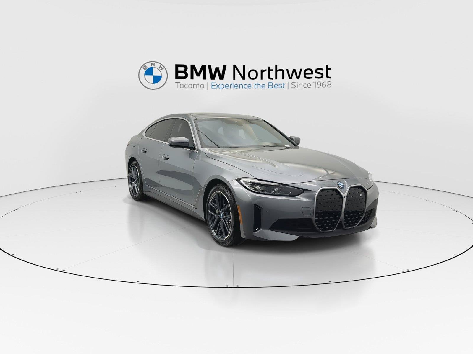 Used 2023 BMW i4 eDrive35 w/ Premium Package RWD image 7