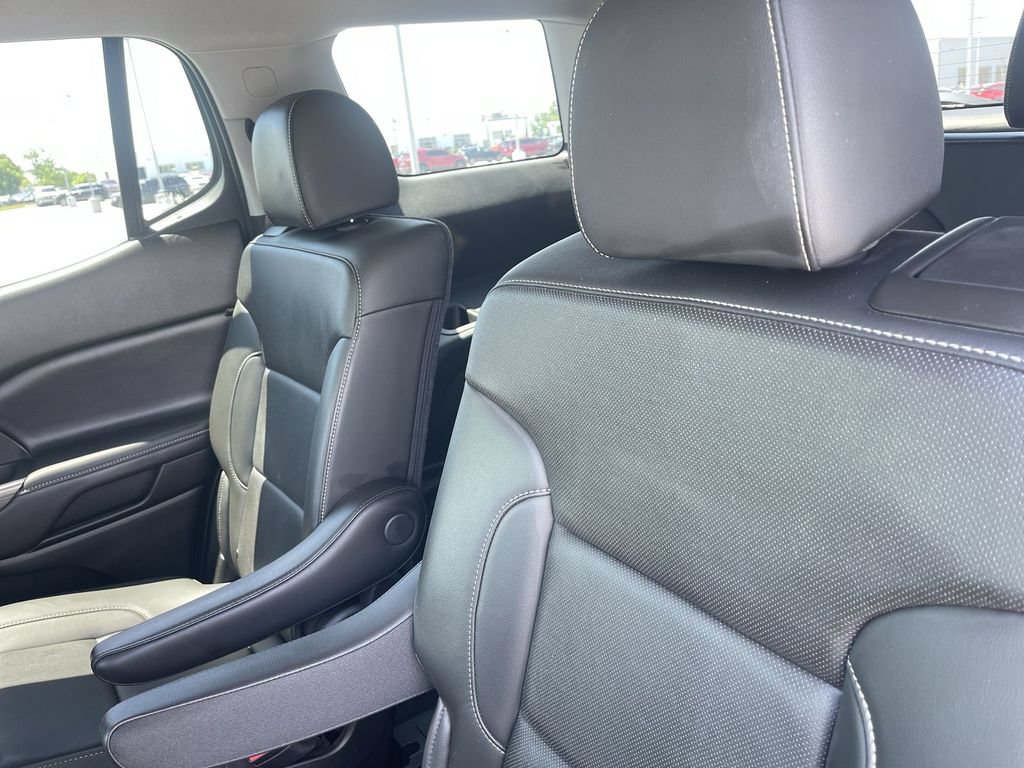 Used 2023 GMC Acadia SLT w/ Preferred Package AWD/4WD image 31