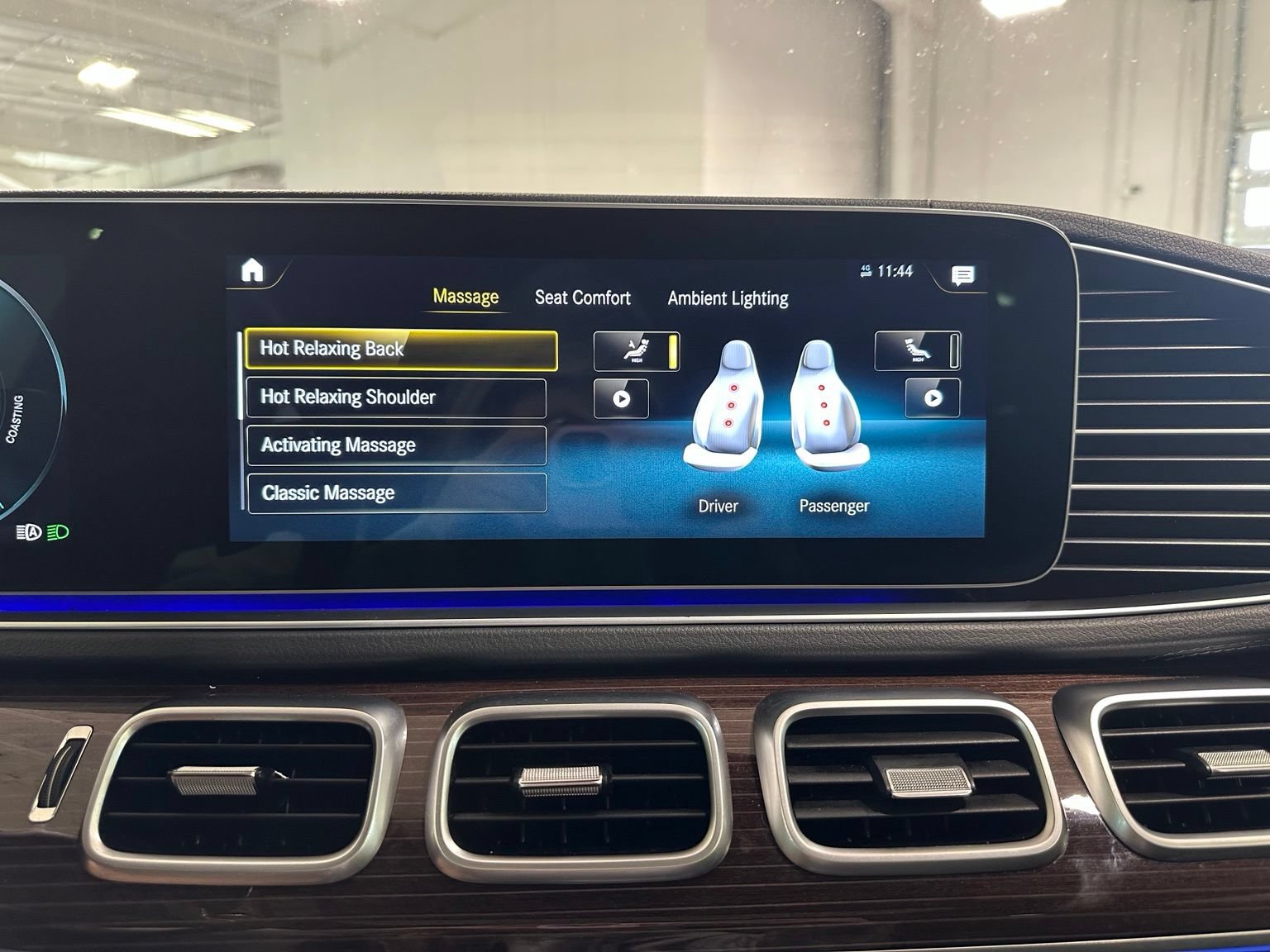 Used 2022 Mercedes-Benz GLS 450 4MATIC image 29
