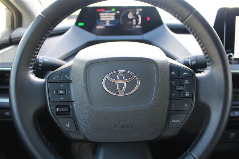 Used 2024 Toyota Prius LE image 14