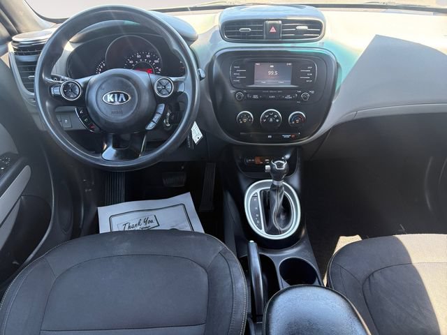Used 2016 Kia Soul + FWD image 10