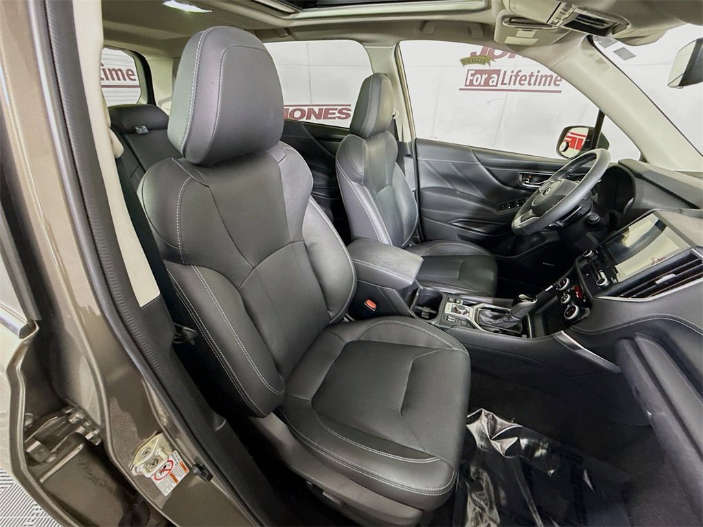 Used 2019 Subaru Forester Touring w/ Popular Package #3 image 34