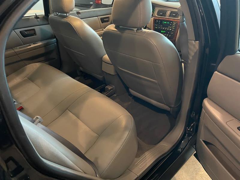 Used 2005 Mercury Sable LS FWD image 44
