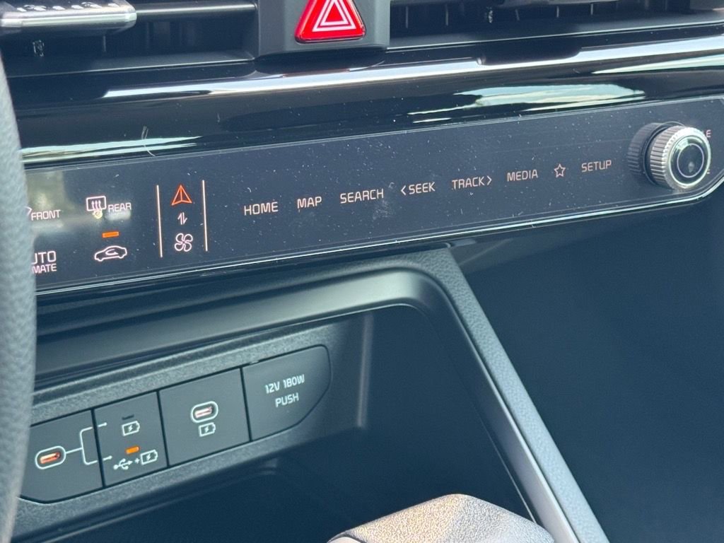 New 2026 Kia K5 LXS image 15