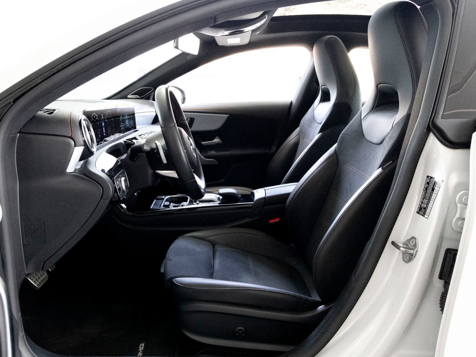 Certified 2023 Mercedes-Benz CLA 250 image 11