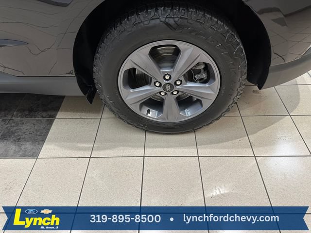 Used 2023 Ford Edge SEL w/ Sport Appearance Package AWD/4WD image 28
