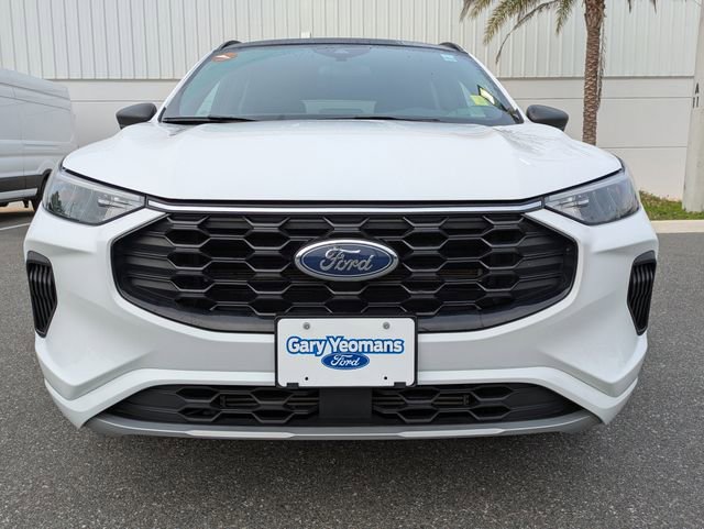 Used 2023 Ford Escape ST-Line AWD/4WD image 9